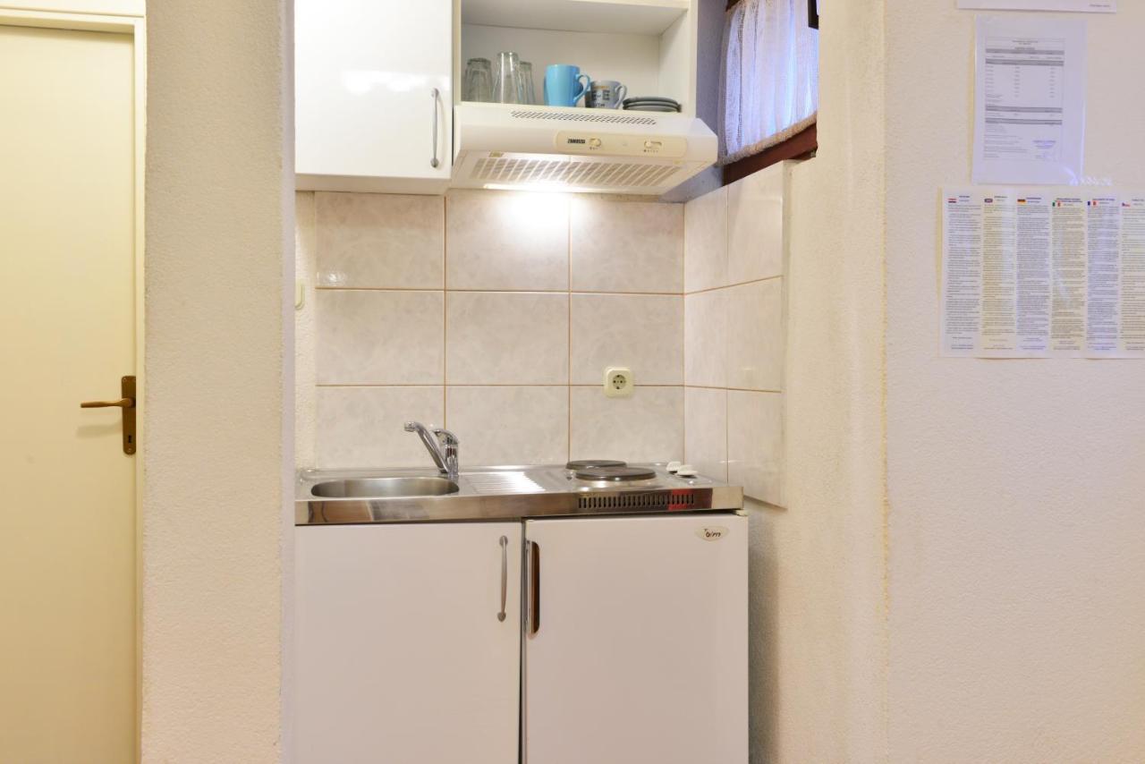 Apt Lavender On Nincevica St- 1 Bedroom Apt 5 Min To The Old Town Of Сплит Экстерьер фото